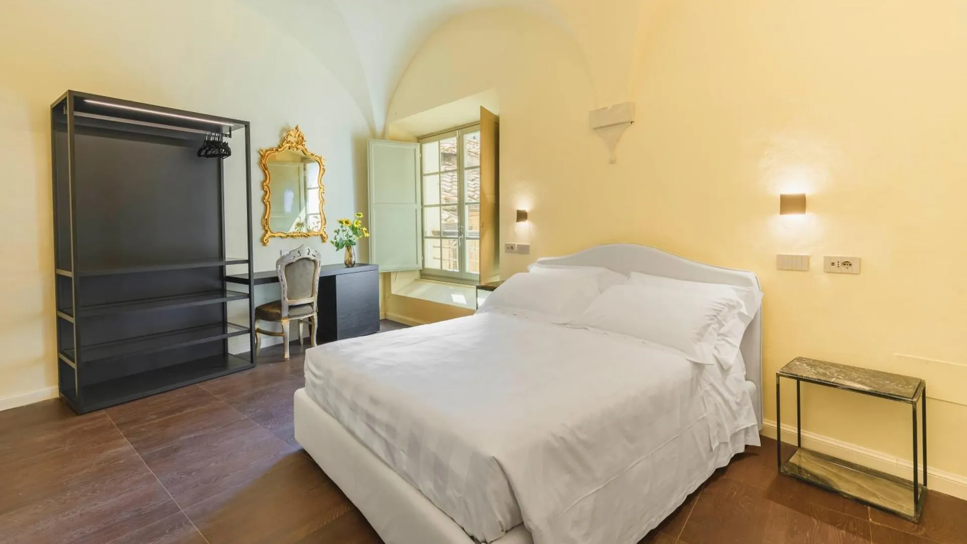 Palazzo Patrizi Suites & Spa Siena 0*,