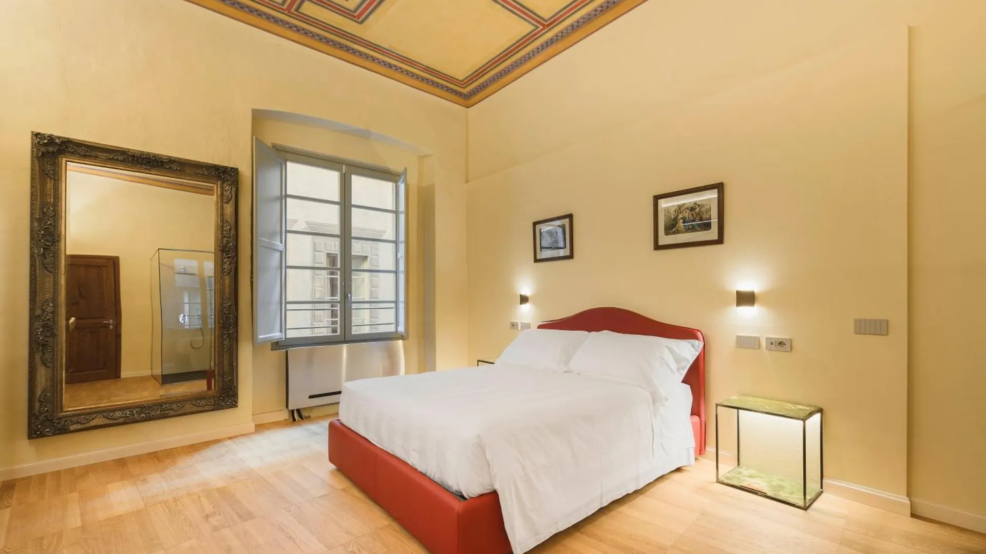 Palazzo Patrizi Suites & Spa Siena 0*,  Italy