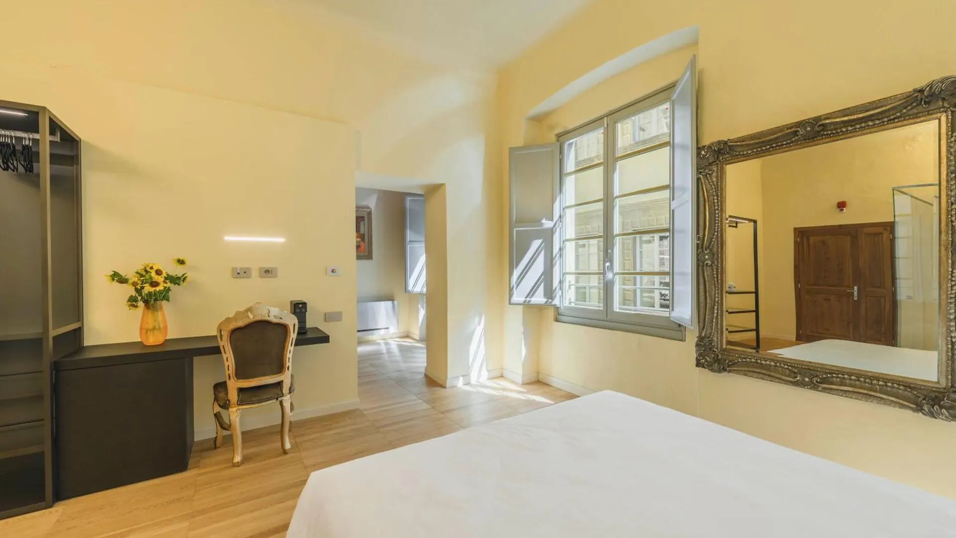Palazzo Patrizi Suites & Spa Siena Hotel